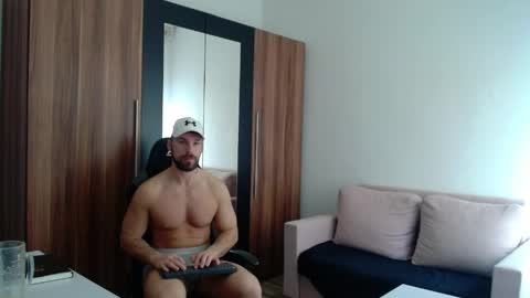 Snapshot of darius_94 chatting on 04/11/26, 07:45 darius_94 online show from 04/11/26, 07:45