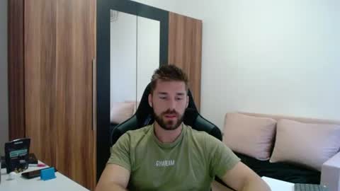 darius_94 online show from 07/19/26, 04:54