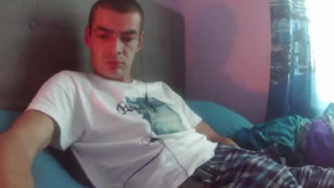 Snapshot of dark377 chatting on 09/21/25, 04:52 dark377 online show from 09/21/25, 04:52