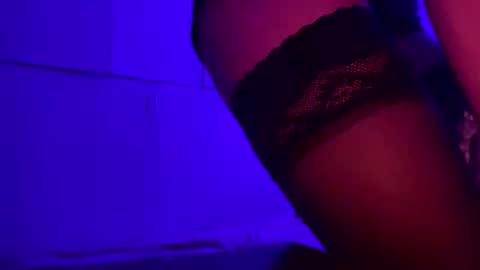 dark_couple225200 online show from 05/09/26, 08:58