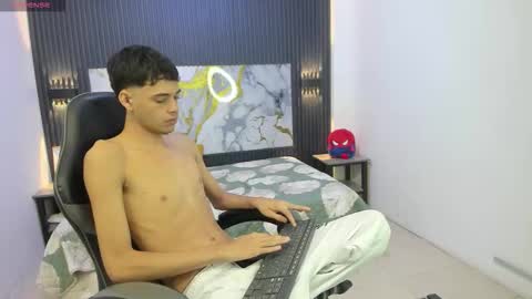 Snapshot of dark_desiree18 chatting on 02/22/26, 12:15 DARCK online show from 02/22/26, 12:15