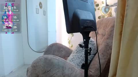 dark_dreams0 online show from 07/04/26, 07:31