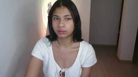 Sofia online show from 12/29/24, 10:01
