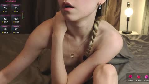 Ester online show from 07/28/26, 04:39