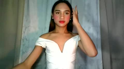 LIANNA online show from 01/20/25, 01:28