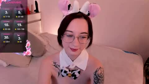 Lola online show from 02/09/25, 09:58