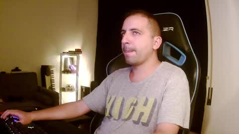 dark_passengerr online show from 09/14/25, 10:42