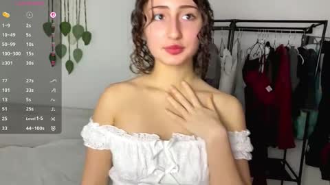 Snapshot of dark_project chatting on 10/29/25, 07:21 Emily online show from 10/29/25, 07:21