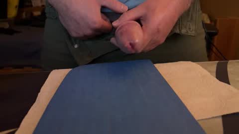 Snapshot of dark_renn chatting on 10/21/25, 04:46 dark_renn online show from 10/21/25, 04:46