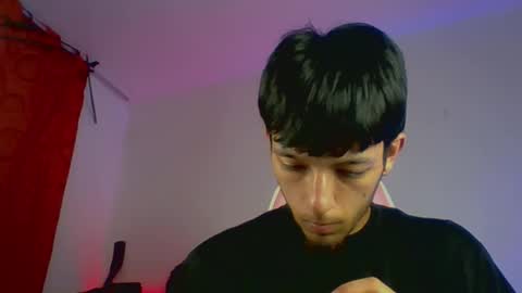 Snapshot of dark_rosse1 chatting on 02/23/26, 11:02 rosse online show from 02/23/26, 11:02