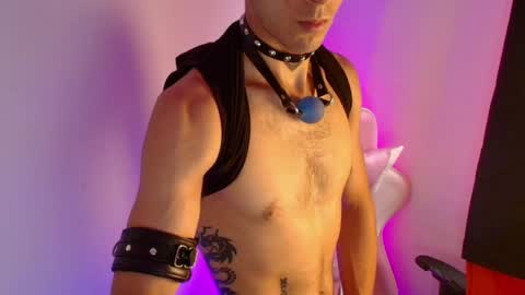 Snapshot of dark_rosse1 chatting on 03/27/26, 08:41 rosse online show from 03/27/26, 08:41