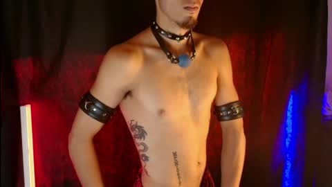 Snapshot of dark_rosse1 chatting on 05/25/26, 05:41 rosse online show from 05/25/26, 05:41