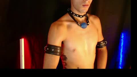 Snapshot of dark_rosse1 chatting on 06/14/26, 04:58 rosse online show from 06/14/26, 04:58