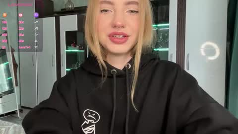 Darkside online show from 09/15/25, 07:41