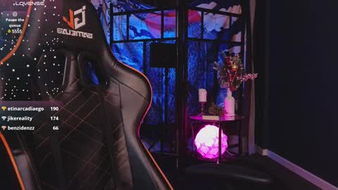 Vamp  online show from 01/22/25, 06:31