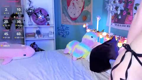 Snapshot of dark_vamp_ chatting on 12/13/25, 07:53 Vamp online show from 12/13/25, 07:53