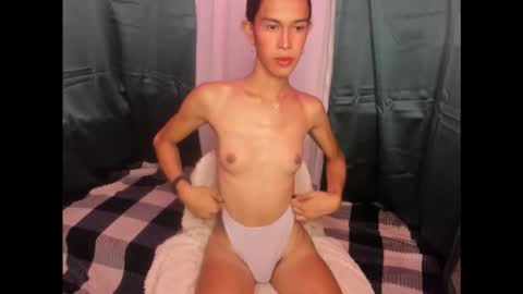 Snapshot of darkangelcum chatting on 01/19/26, 05:33 darkangelcum online show from 01/19/26, 05:33