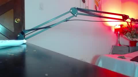 Snapshot of darkcandyboy chatting on 09/20/25, 12:39 darkcandyboy online show from 09/20/25, 12:39