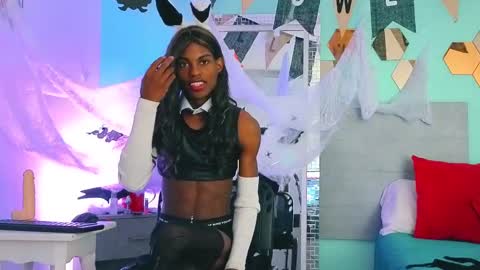 Snapshot of darkcandyboy chatting on 11/02/25, 12:29 darkcandyboy online show from 11/02/25, 12:29