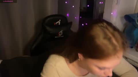 Snapshot of darkcharm1 chatting on 11/16/25, 05:24 darkcharm1 online show from 11/16/25, 05:24