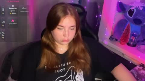 Snapshot of darkcharm1 chatting on 11/22/25, 06:40 darkcharm1 online show from 11/22/25, 06:40