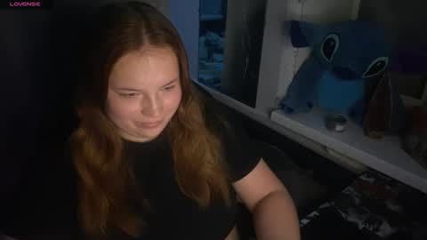 Snapshot of darkcharm1 chatting on 11/30/25, 03:21 darkcharm1 online show from 11/30/25, 03:21