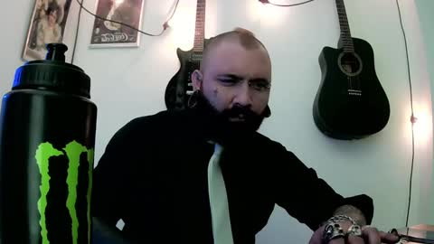 darkclothes online show from 12/23/24, 07:28