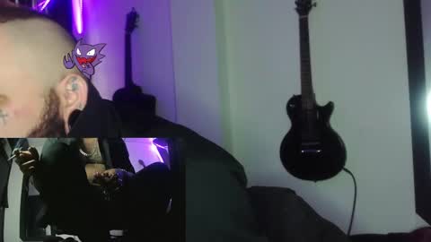 darkclothes online show from 01/02/25, 07:51