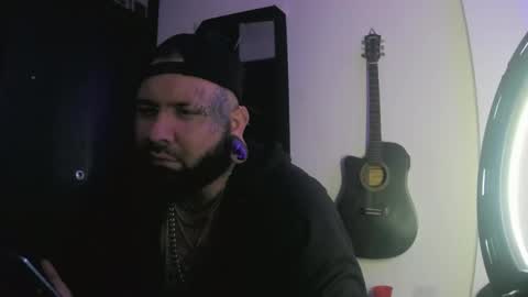 darkclothes online show from 01/07/25, 06:35