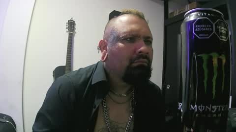 darkclothes online show from 01/17/25, 09:50