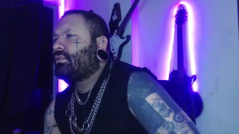 darkclothes online show from 03/03/25, 02:04