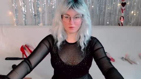 Snapshot of darkheto chatting on 10/06/25, 06:22 Kelly online show from 10/06/25, 06:22