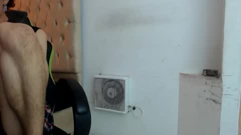 Snapshot of darkknightx01 chatting on 11/09/25, 03:05 darkknightx01 online show from 11/09/25, 03:05