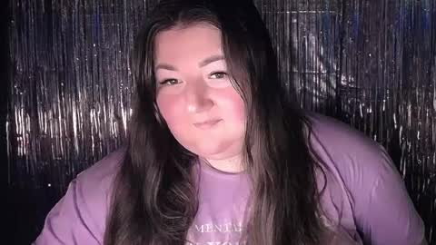 Snapshot of darkmoon_j chatting on 07/13/26, 10:23 Julia online show from 07/13/26, 10:23