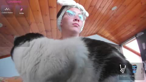 Snapshot of darkness_joones chatting on 10/28/25, 04:42 Darkness online show from 10/28/25, 04:42