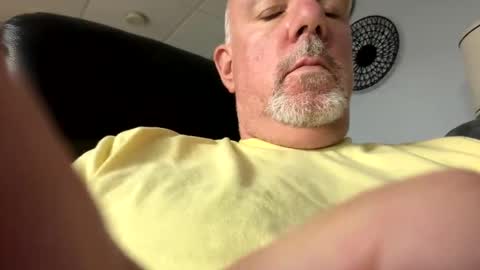 darknite083072 online show from 09/27/25, 03:39