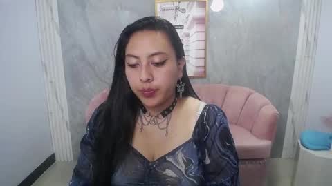 Snapshot of darknyx_ch1 chatting on 11/07/25, 10:21 darknyx ch1 online show from 11/07/25, 10:21