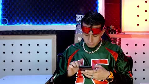 DARKO0717 online show from 12/14/24, 04:42