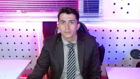 Snapshot of darko0717 chatting on 10/30/25, 10:27 DARKO0717 online show from 10/30/25, 10:27