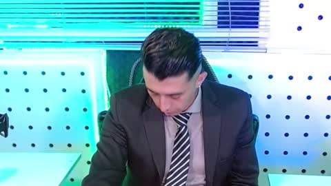 Snapshot of darko0717 chatting on 11/12/25, 12:16 DARKO0717 online show from 11/12/25, 12:16