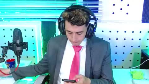 Snapshot of darko0717 chatting on 11/22/25, 03:44 DARKO0717 online show from 11/22/25, 03:44