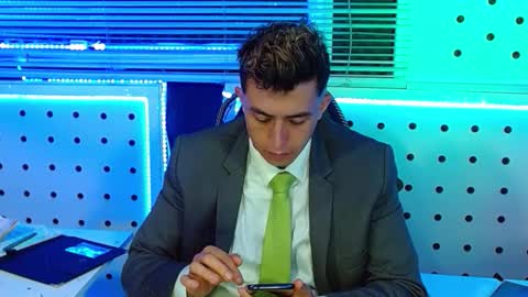 Snapshot of darko0717 chatting on 12/02/25, 11:48 DARKO0717 online show from 12/02/25, 11:48