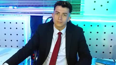 Snapshot of darko0717 chatting on 12/03/25, 01:42 DARKO0717 online show from 12/03/25, 01:42