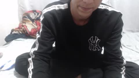 Snapshot of darkr_ider chatting on 04/22/26, 11:06 darkr_ider online show from 04/22/26, 11:06
