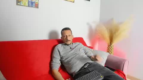 Jhon y Lucy online show from 07/08/26, 03:33
