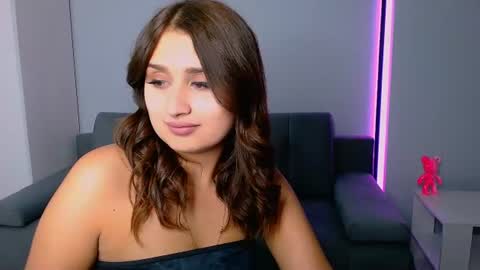 Amelie online show from 06/28/26, 04:02