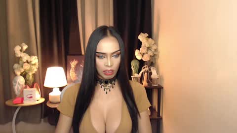 HAPPY BIRTHDAY MISTRESS MADRIANA online show from 02/03/25, 10:58