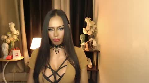 HAPPY BIRTHDAY MISTRESS MADRIANA online show from 02/24/25, 06:49