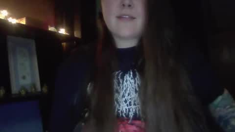 Snapshot of darkstardaisy chatting on 04/04/26, 03:49 Daisy online show from 04/04/26, 03:49