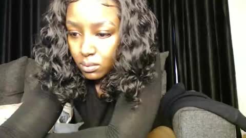 darktanqueen online show from 10/20/25, 03:18